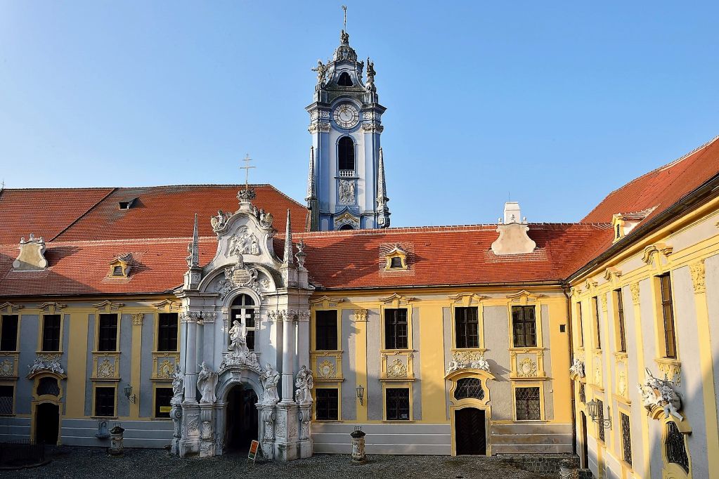 Stift Dürnstein, Innenhof (© Stift Dürnstein, Gregor Semrad)